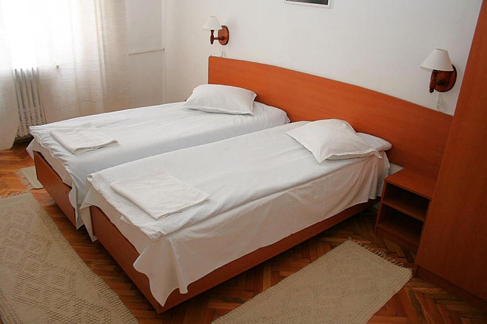 Hotel Merkur Меркуря-Чук Номер фото