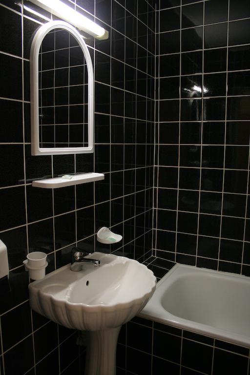 Hotel Merkur Меркуря-Чук Номер фото